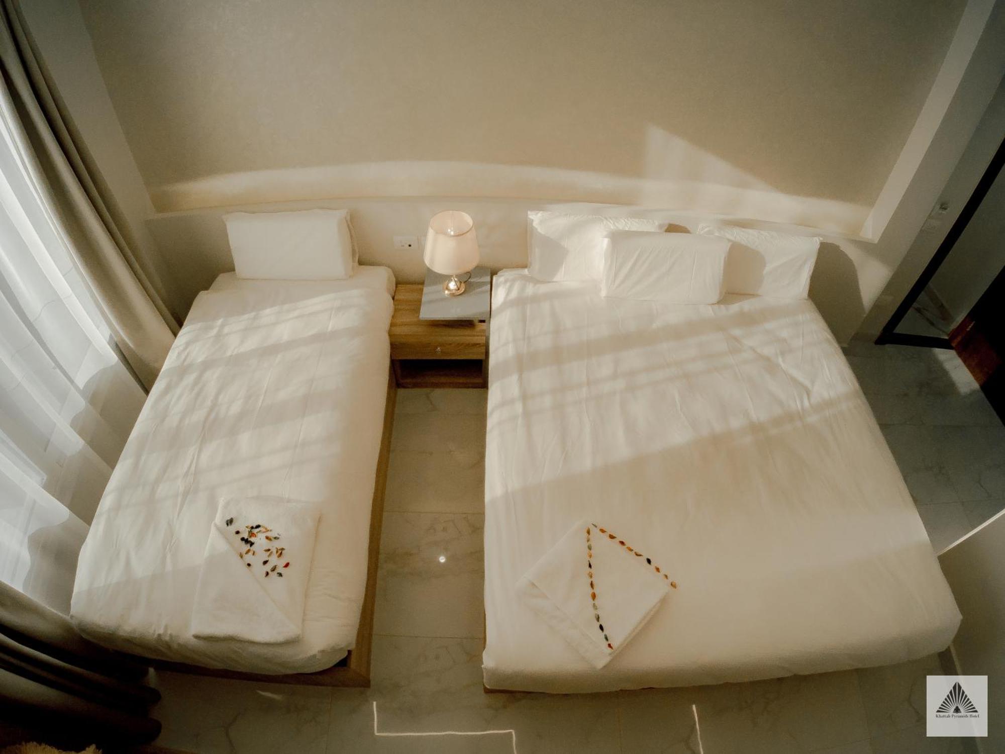 East Pyramids View Hotel Nazlet el-Sîsi エクステリア 写真